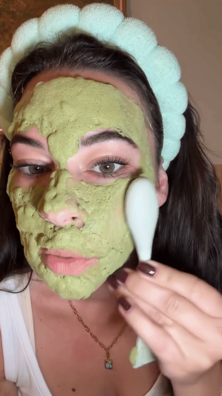 Lumora™ – Deep Cleansing Bubble Mask